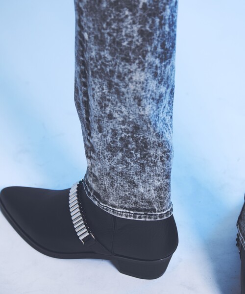 5351 POUR LES HOMMES（ゴーサンゴーイチプールオム）の「【ケミカルウォッシュ】Zip テーパード スキニー デニム（デニムパンツ・メンズ・インディゴブルー/ブラック・44/46/48/50）」の9枚目の写真