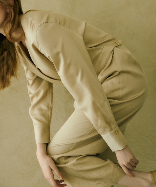 SALON adam et rope'(サロン アダム エ ロペ)の「フロントクロスオールインワン(サロペット/オーバーオール・レディース・ベージュ/ブラック・FREE)」の22枚目の写真