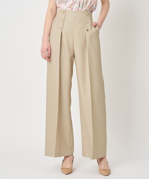 ANAYI（アナイ）の「ブライトツイルタックセーラーパンツ（その他パンツ・レディース・オフホワイト/レッド/ネイビー/ベージュ・38/36/34）」の2枚目の写真