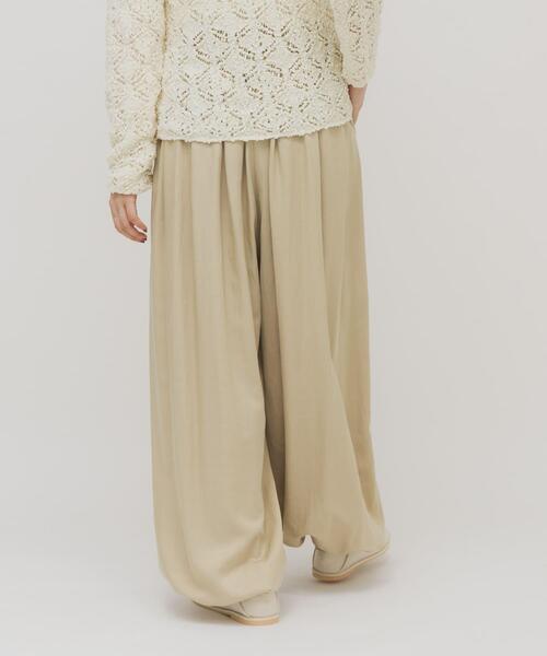 KBF（ケイビーエフ）の「サテンバルーンパンツ（その他パンツ・レディース・グリーン系その他/ベージュ・ONE）」の12枚目の写真