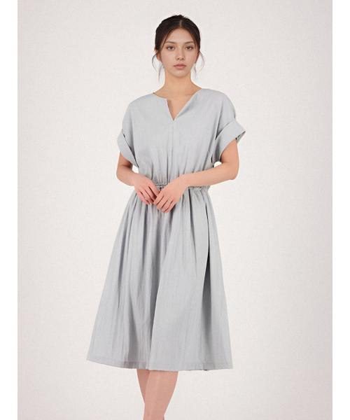 ACUD(アクド)の「Sleeve Detail Slit Dress _Sky(ワンピース・レディース・その他・S/M)」の4枚目の写真