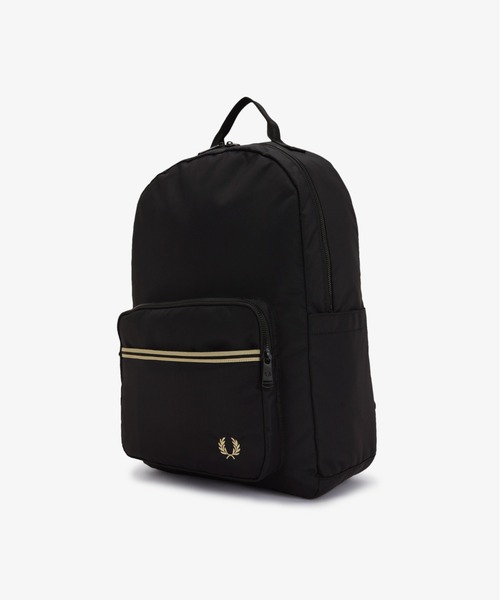 FRED PERRY(フレッドペリー)の「先行予約受付中/Tipped Tape Backpack/ティップラインテープバックパック(バックパック/リュック・メンズ・ブラック・ONE SIZE)」の4枚目の写真