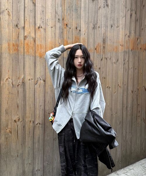 FDR（エフディーアール）の「Disk Logo Denim Applique Zip-Up M.Gray（パーカー・レディース・その他・L/S/M）」の8枚目の写真