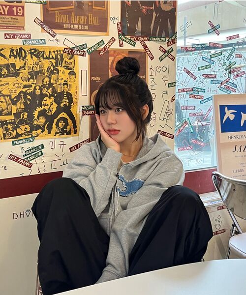 FDR（エフディーアール）の「Disk Logo Denim Applique Zip-Up M.Gray（パーカー・レディース・その他・L/S/M）」の4枚目の写真