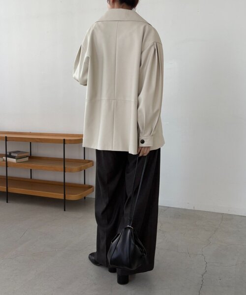 CAPRICIEUX LE'MAGE(カプリシューレマージュ)の「【サイズ展開あり】レザーミドルコート(その他アウター・レディース・ブラック/ホワイト系その他/ブラウン・36/38)」の15枚目の写真