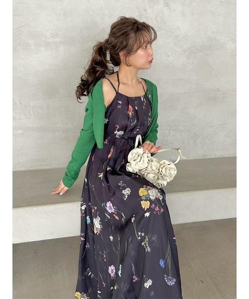 SNIDEL（スナイデル）の「カーデセットフローラルプリントキャミワンピース（ワンピース・レディース・アイボリー/ピンク/ネイビー・1/0）」の11枚目の写真