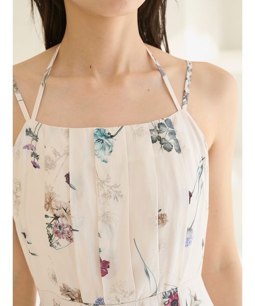 SNIDEL（スナイデル）の「カーデセットフローラルプリントキャミワンピース（ワンピース・レディース・アイボリー/ピンク/ネイビー・1/0）」の20枚目の写真