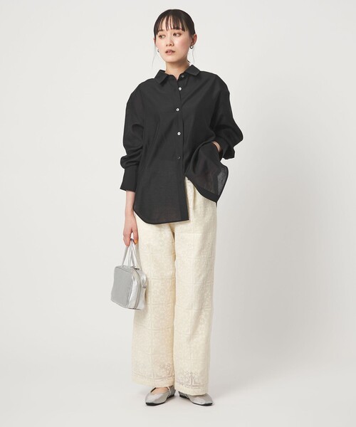 green label relaxing（グリーンレーベルリラクシング）の「［size SHORTあり］ミルフィーユデイリーシャツ（シャツ/ブラウス・レディース・オフホワイト/ブラック/ライトピンク/イエロー・FREE/SHORT）」の11枚目の写真