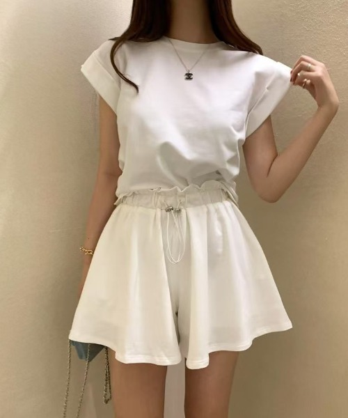 deux amour(ドゥーザムール)の「バックリボンフレンチスリーブTシャツ+ショートパンツSET(Tシャツ/カットソー・レディース・ホワイト/ブラック・FREE)」の10枚目の写真