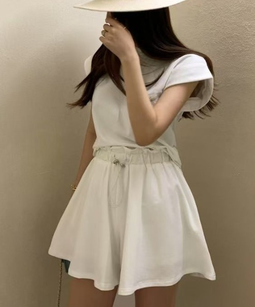 deux amour(ドゥーザムール)の「バックリボンフレンチスリーブTシャツ+ショートパンツSET(Tシャツ/カットソー・レディース・ホワイト/ブラック・FREE)」の9枚目の写真