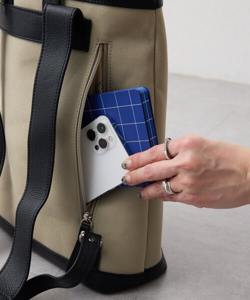 ear PAPILLONNER（イアパピヨネ）の「【IOPELLE(イオペレ)】ホーススタンプキャンバスリュック（バックパック/リュック・レディース・ブラック/グレイッシュベージュ・FREE）」の20枚目の写真