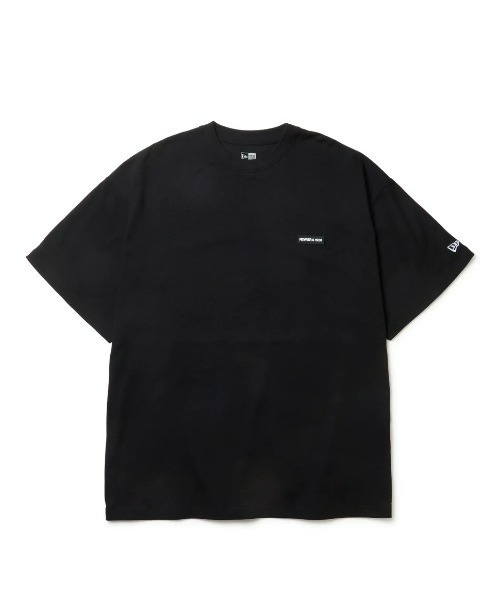 NEW ERA(ニューエラ)の「【NEW ERA】 S/S Oversized Drop Shoulder Tee SS OS DST NEW ERA 1920 BLK 261(Tシャツ/カットソー・メンズ・ブラック・MEDIUM/LARGE/X-LARGE)」の2枚目の写真