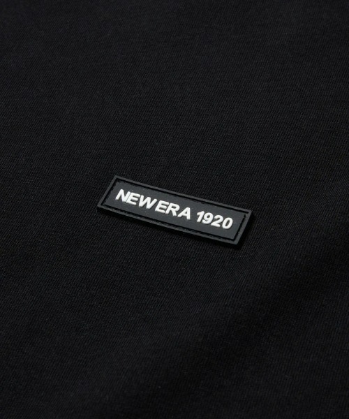 NEW ERA(ニューエラ)の「【NEW ERA】 S/S Oversized Drop Shoulder Tee SS OS DST NEW ERA 1920 BLK 261(Tシャツ/カットソー・メンズ・ブラック・MEDIUM/LARGE/X-LARGE)」の4枚目の写真