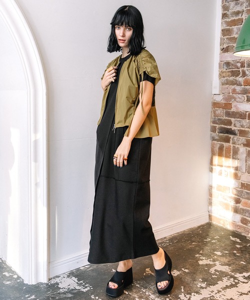 AULA AILA（アウラアイラ）の「【セットアップ着用可】エアーナイロントップス（シャツ/ブラウス・レディース・ライトブルー/カーキ/ブラック・0）」の10枚目の写真