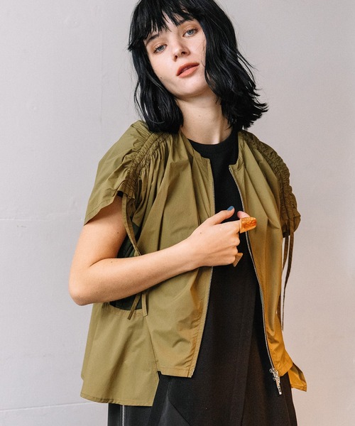 AULA AILA（アウラアイラ）の「【セットアップ着用可】エアーナイロントップス（シャツ/ブラウス・レディース・ライトブルー/カーキ/ブラック・0）」の8枚目の写真