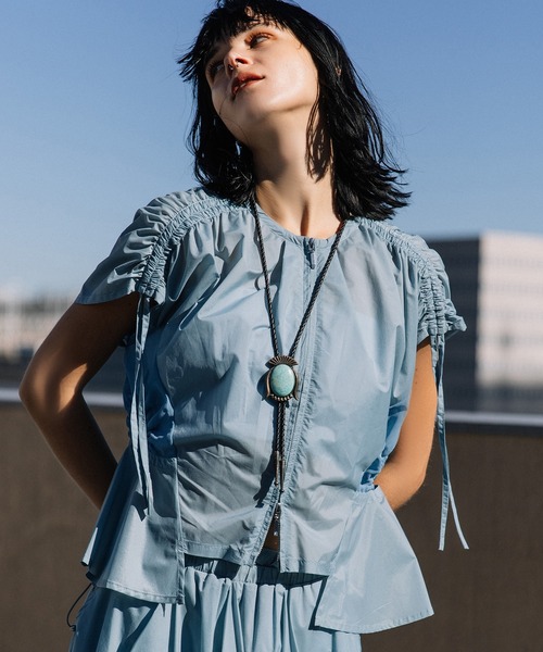 AULA AILA（アウラアイラ）の「【セットアップ着用可】エアーナイロントップス（シャツ/ブラウス・レディース・ライトブルー/カーキ/ブラック・0）」の4枚目の写真