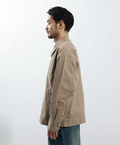 BAYFLOW（ベイフロー）の「【ストレッチ】ヴィンテージライクチノジャケット[セットアップ可]（ブルゾン・メンズ・チャコール/ベージュ・MEDIUM/LARGE）」の8枚目の写真