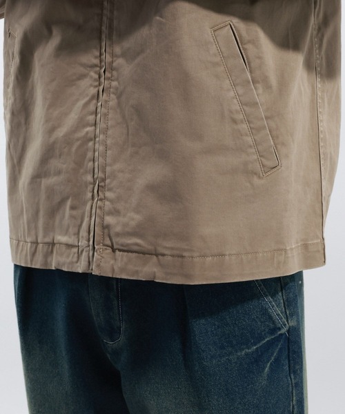 BAYFLOW（ベイフロー）の「【ストレッチ】ヴィンテージライクチノジャケット[セットアップ可]（ブルゾン・メンズ・チャコール/ベージュ・MEDIUM/LARGE）」の14枚目の写真