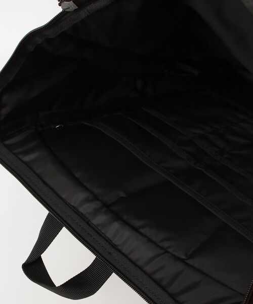 Columbia（コロンビア）の「35L ボックスバックパック（バックパック/リュック・メンズ・ブラック×ホワイト/ブラック/ブラック×グレー・FREE）」の16枚目の写真