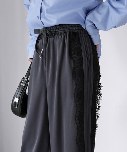 Riberry（リベリー）の「サイドレースラインパンツ（スラックス・レディース・チャコールグレー/ブラック・MEDIUM）」の22枚目の写真