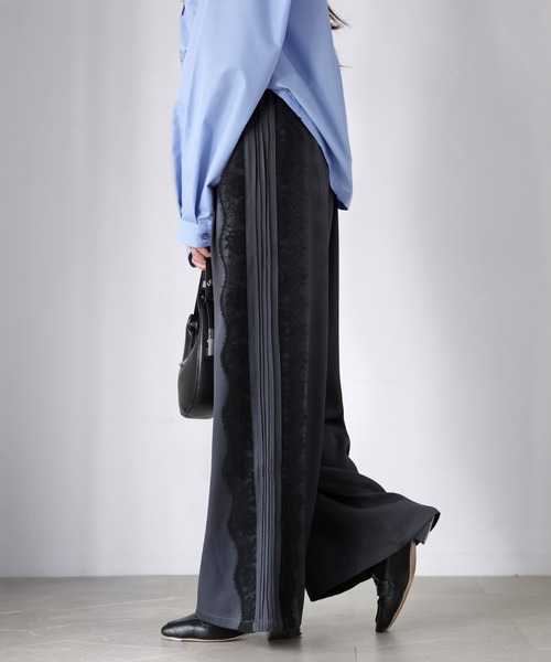 Riberry（リベリー）の「サイドレースラインパンツ（スラックス・レディース・チャコールグレー/ブラック・MEDIUM）」の12枚目の写真