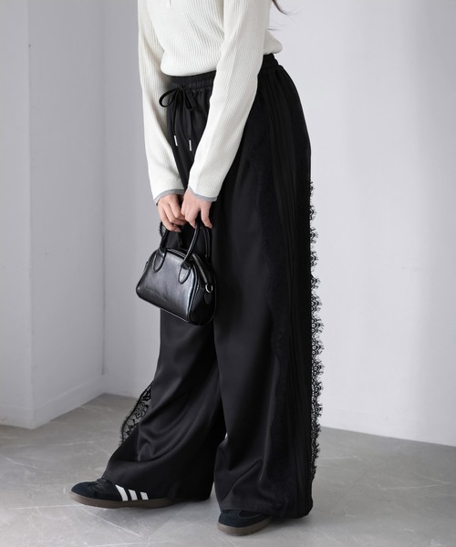 Riberry（リベリー）の「サイドレースラインパンツ（スラックス・レディース・チャコールグレー/ブラック・MEDIUM）」の16枚目の写真