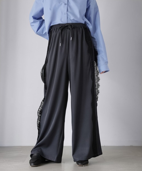 Riberry（リベリー）の「サイドレースラインパンツ（スラックス・レディース・チャコールグレー/ブラック・MEDIUM）」の8枚目の写真