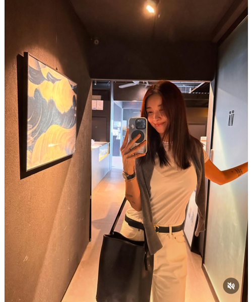 I BAG YOUR PARDON(アイバック ユア パードン)の「clover bucket BAG (4 colors)(ショルダーバッグ・レディース・ブラウン系その他/ブラウン/ブラック系/ブラック・FREE)」の7枚目の写真