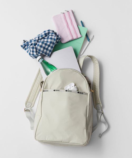 LeSportsac(レスポートサック)の「AT AVENUE BACKPACK デューンライト(バックパック/リュック・レディース・ベージュ・FREE)」の3枚目の写真