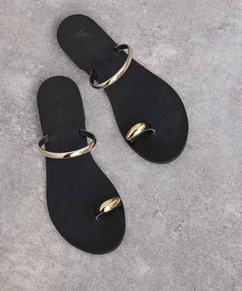 NICOLAS LAINAS（ニコラスライナス）の「NICOLAS LAINAS/ニコラスライナス メタルフラットサンダル（サンダル・レディース・ブラウン/ブラック・38/37/36/35）」の22枚目の写真