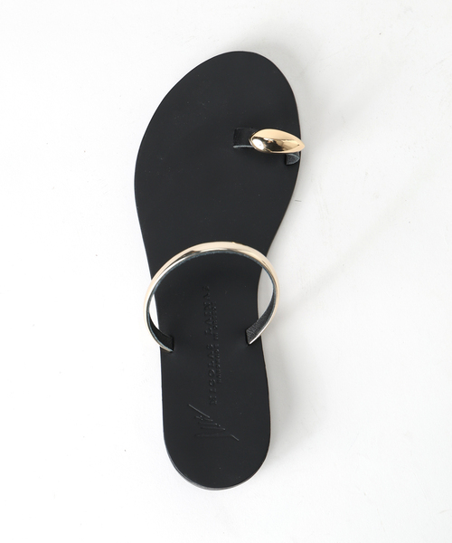 NICOLAS LAINAS（ニコラスライナス）の「NICOLAS LAINAS/ニコラスライナス メタルフラットサンダル（サンダル・レディース・ブラウン/ブラック・38/37/36/35）」の17枚目の写真