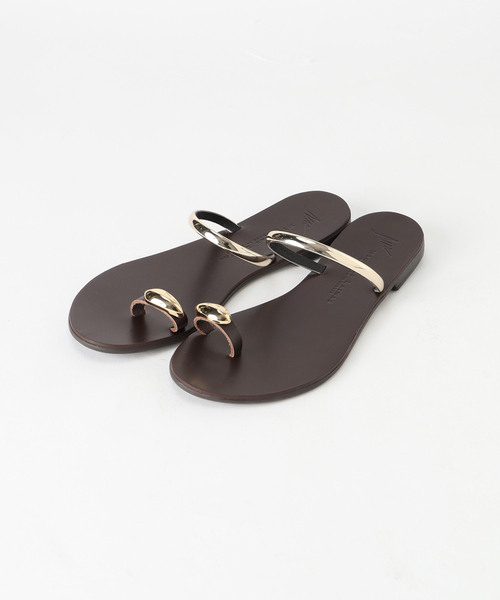 NICOLAS LAINAS（ニコラスライナス）の「NICOLAS LAINAS/ニコラスライナス メタルフラットサンダル（サンダル・レディース・ブラウン/ブラック・38/37/36/35）」の20枚目の写真