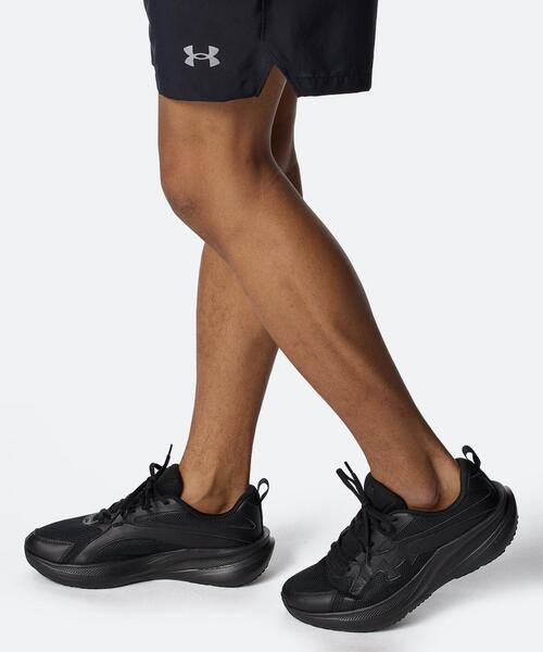 UNDER ARMOUR(アンダーアーマー)の「UAアサート11 エクストラワイド SYN(ランニング/メンズ)(スニーカー・メンズ・ブラック系その他・26.5cm/27.5cm/30.0cm/26.0cm/27.0cm/25.5cm/28.0cm/28.5cm/29.0cm/25.0cm/29.5cm)」の6枚目の写真