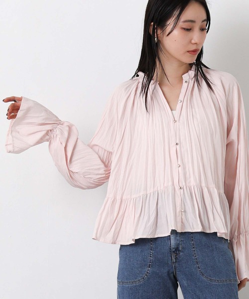 Gready Brilliant(グレディブリリアン)の「ワッシャーフリル2WAYブラウス(シャツ/ブラウス・レディース・ピンク/ブラック/オフホワイト・FREE)」の3枚目の写真