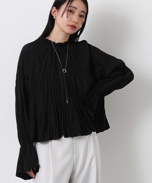 Gready Brilliant(グレディブリリアン)の「ワッシャーフリル2WAYブラウス(シャツ/ブラウス・レディース・ピンク/ブラック/オフホワイト・FREE)」の2枚目の写真