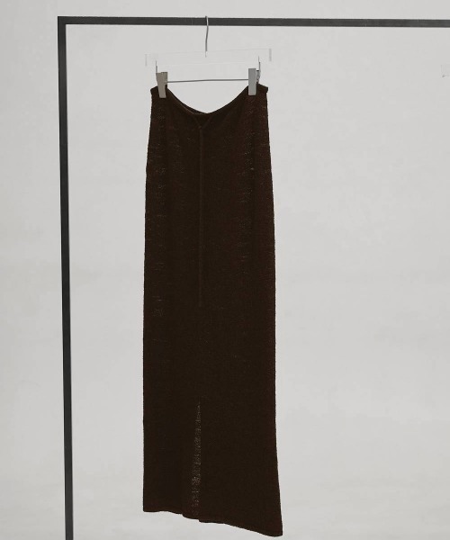 TODAYFUL（トゥデイフル）の「TODAYFUL Miniboucle Knit Skirt（スカート・レディース・ダークブラウン/ダークグレー・36/38）」の2枚目の写真