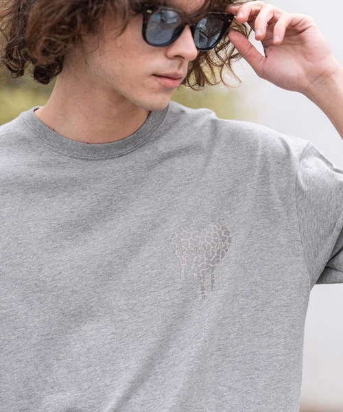 CAMBIO(カンビオ)の「mt10414- ビッグシルエットプリントT(Reopard Heart) Tシャツ(2601127MCB)(Tシャツ/カットソー・メンズ・ブラック/ホワイト/ミックスグレー・S/XL/L/M)」の14枚目の写真