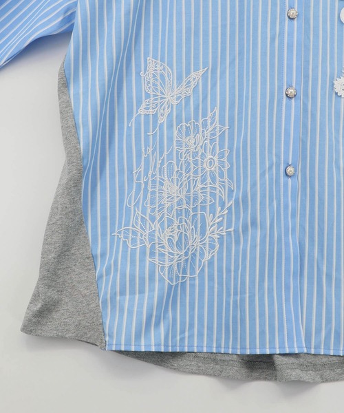 iS ScoLar（イズスカラー）の「561228：花蝶刺繍レース×ストライプ柄配色シャツ（シャツ/ブラウス・レディース・ネイビー/サックスブルー・M）」の13枚目の写真