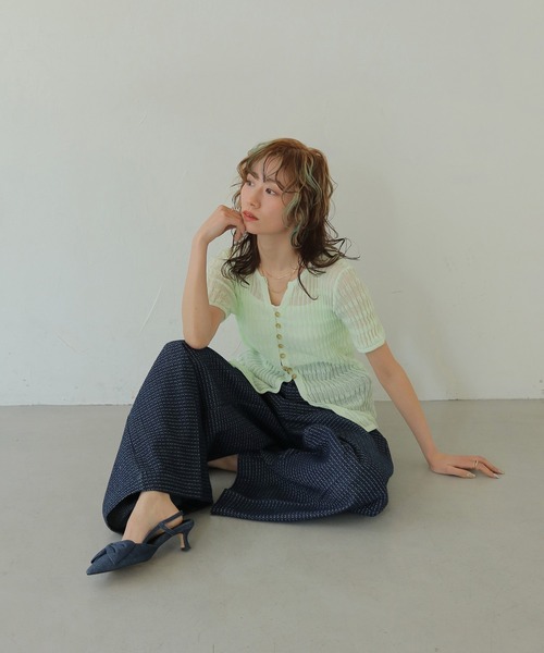 CLEIO(クレイオ)の「【CLEIO】シャーリングライクリブ半袖カーディガン(カーディガン/ボレロ・レディース・ブラウン/ミント/ネイビー/アイボリー・FREE)」の3枚目の写真