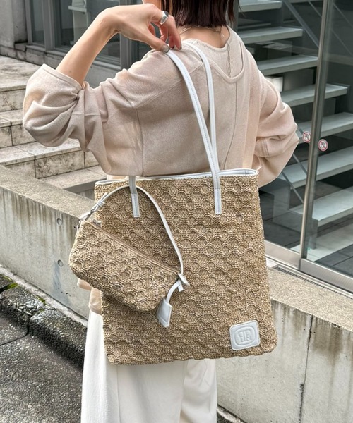 COLLAGE GALLARDAGALANTE(コラージュガリャルダガランテ)の「PAPILLONNER/ラフィアツインズバッグ/ポーチ付き(トートバッグ・レディース・キャメル/アイボリー・FREE)」の11枚目の写真