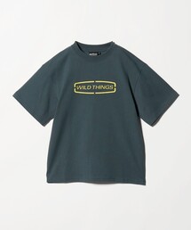 WILD THINGS（ワイルドシングス）の「【別注】＜WILD THINGS＞ ロゴ ショートスリーブ Tシャツ / キッズ 140cm-160cm（Tシャツ/カットソー）」