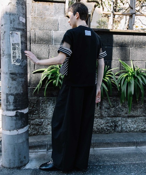 MARECHAL TERRE（マルシャルテル）の「ラッフルTシャツ（Tシャツ/カットソー・レディース・オフホワイト/ブラック/ホワイト×ネイビー/ブラック×ホワイト・MEDIUM）」の10枚目の写真