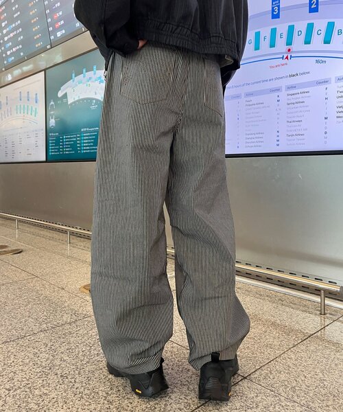 CIAOPANIC(チャオパニック)の「ストライプカーブデニムパンツ(デニムパンツ・メンズ・ブラック/インディゴブルー/ブルー系その他・MEDIUM/LARGE)」の19枚目の写真