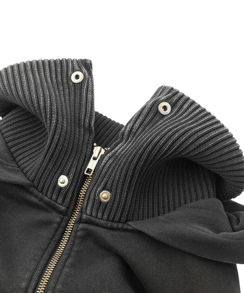 X-girl(エックスガール)の「FADED SWEAT AND RIB ZIP UP COMPACT HOODIE(パーカー・レディース・ブラック/オリーブ・S/M)」の20枚目の写真