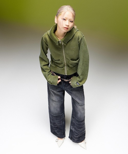 X-girl(エックスガール)の「FADED SWEAT AND RIB ZIP UP COMPACT HOODIE(パーカー・レディース・ブラック/オリーブ・S/M)」の12枚目の写真