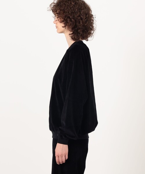 BASERANGE(ベースレンジ)の「BASERANGE RIM RAGLAN SWEATSHIR スウェットシャツ(スウェット・レディース・ブラック・S)」の4枚目の写真