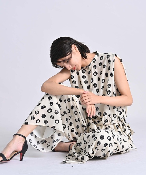 RAW FUDGE（ローファッジ）の「変形ドットプリント２タックワイドパンツ（その他パンツ・レディース・オフホワイト/ブラック・M）」の20枚目の写真