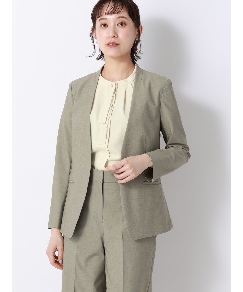 SUIT SQUARE（スーツスクエア）の「ボウタイブラウス／半袖／ウォッシャブル／接触冷感／UVカット／ジョーゼット／メタルパーツ（シャツ/ブラウス・レディース・ネイビー/イエロー/ラベンダー/ホワイト・38/40）」の12枚目の写真