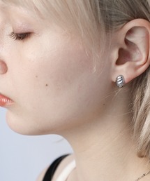 【BILAN】リキッドクロワッサンピアス