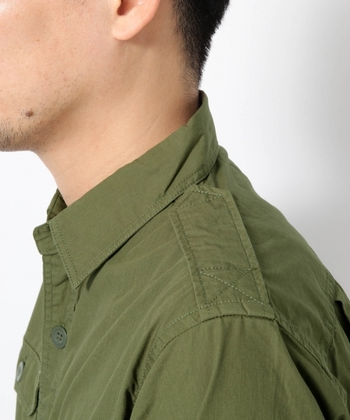 GLOBAL WORK（グローバルワーク）の「ミリタリーシャツ長袖/710855（シャツ/ブラウス・メンズ・ベージュ/カーキ・LARGE/MEDIUM/SMALL/X-LARGE）」の5枚目の写真